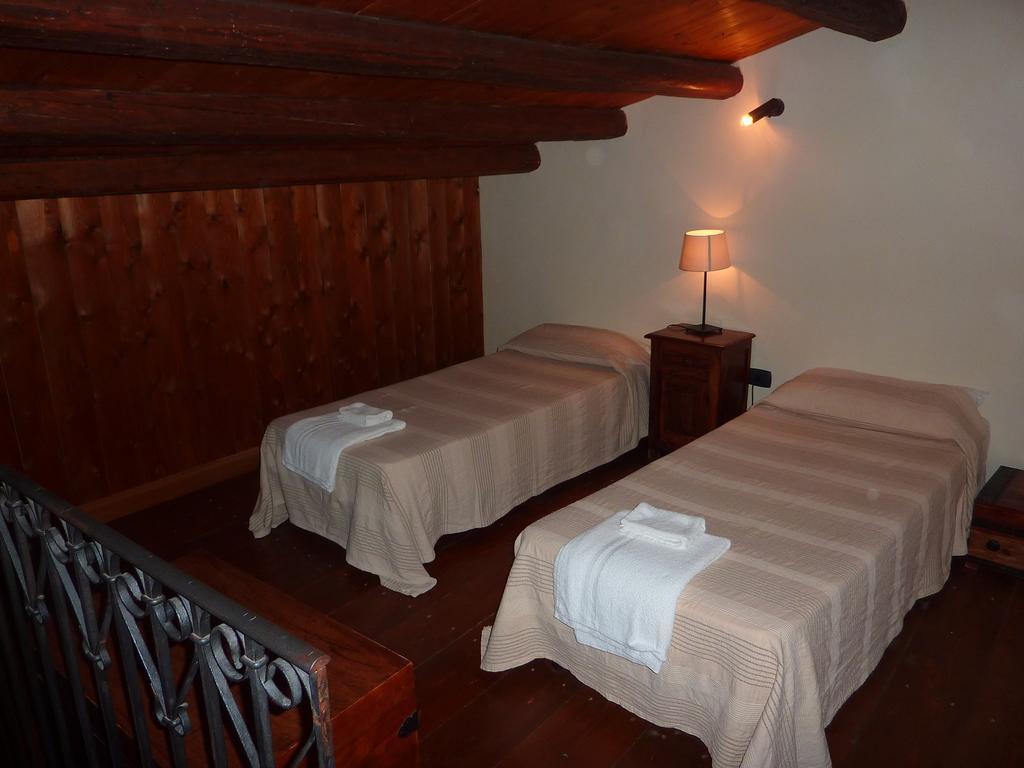 Corte Dei Greci Bed and Breakfast Αγκριτζέντο Δωμάτιο φωτογραφία
