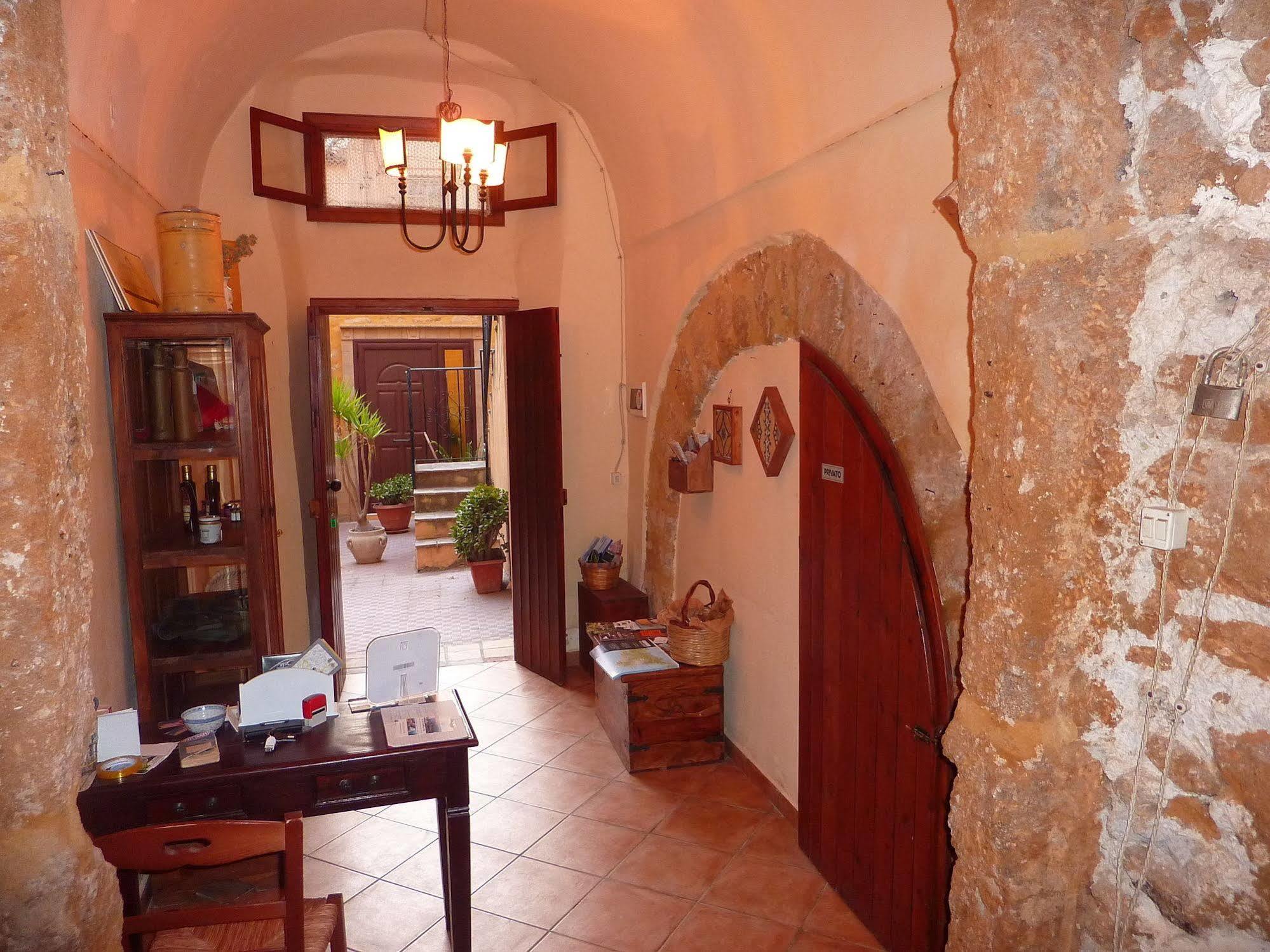 Corte Dei Greci Bed and Breakfast Αγκριτζέντο Εξωτερικό φωτογραφία